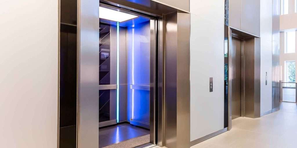 آسانسور 1024x512 - خدمات بازسازی کابین آسانسور